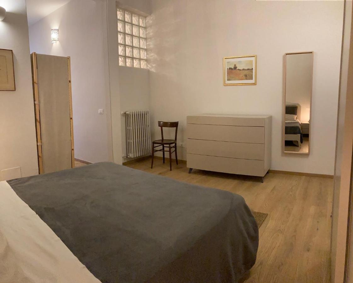 ブレシアCasa Rovegliaアパートメント エクステリア 写真